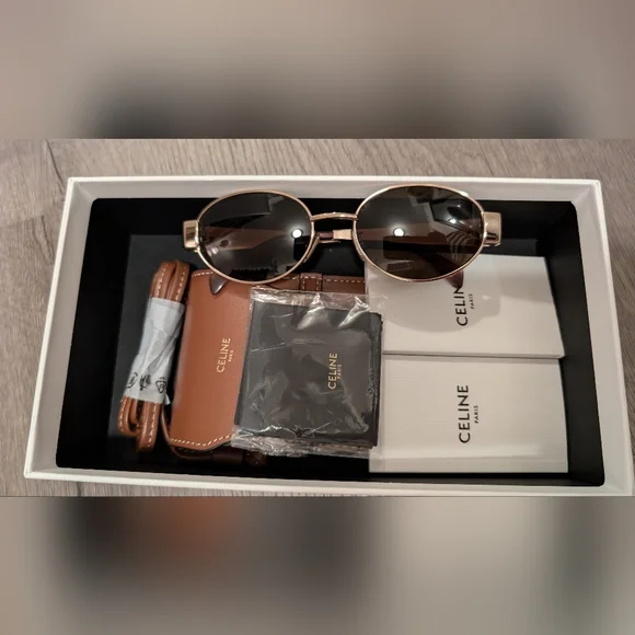 Sunglasses Celine Triomphe metal with gold frame Lenses-Brown